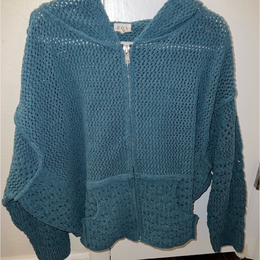 Knit boxy zip up sweater